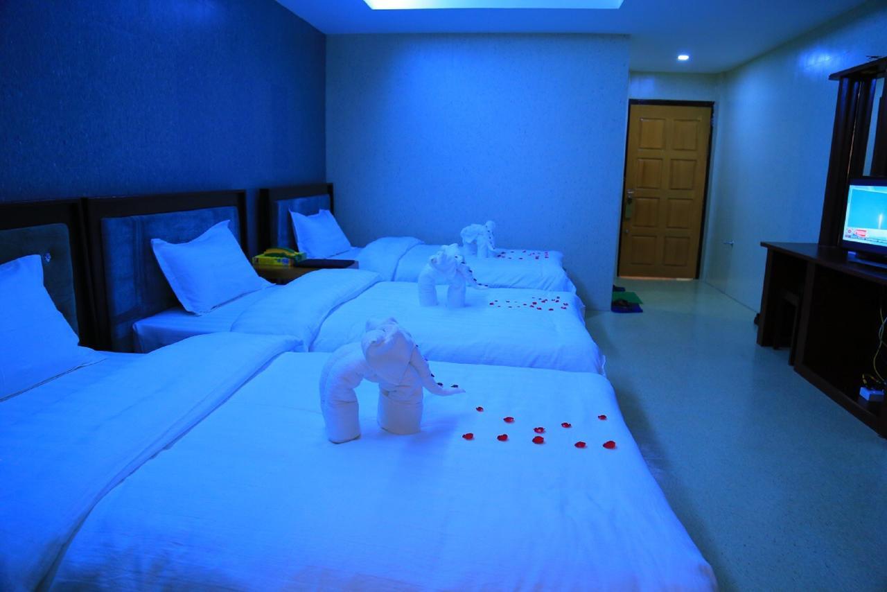 King & Queen Hotel Monywa Exteriör bild