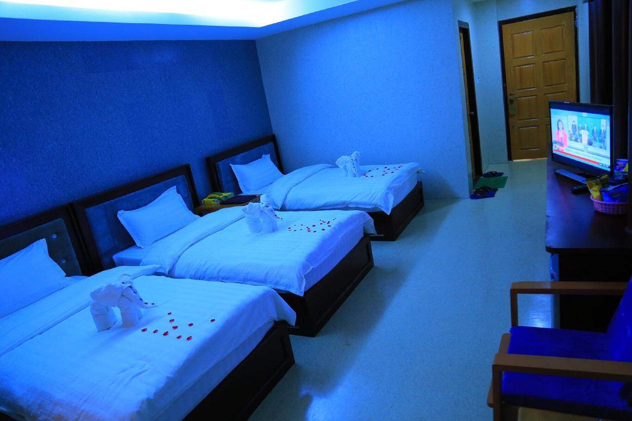 King & Queen Hotel Monywa Exteriör bild